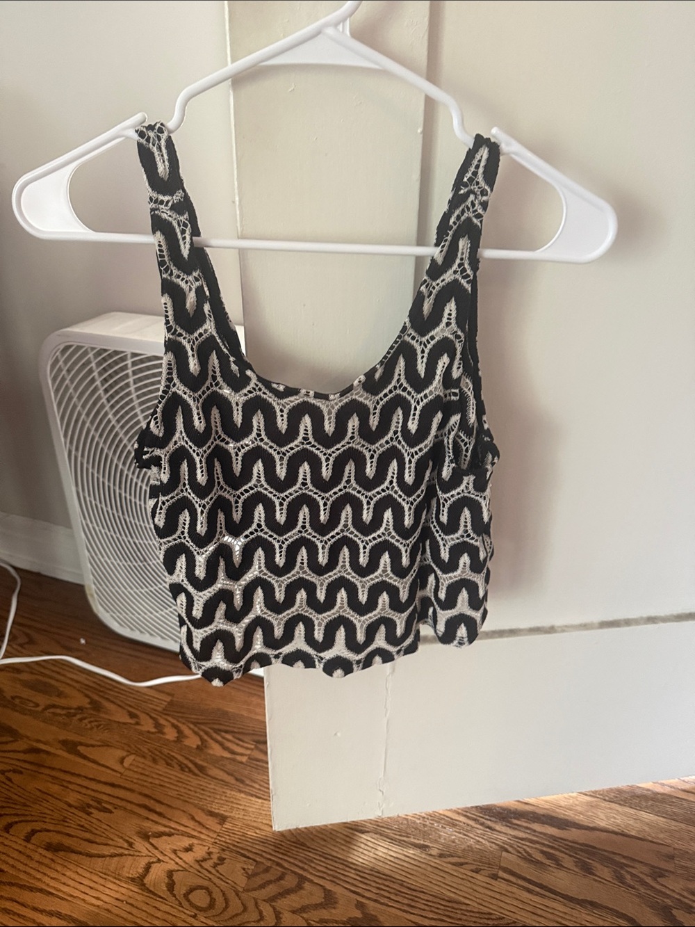 Black and White Patterned Crop Tank Top